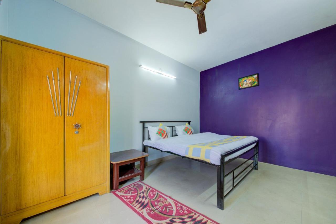 Oyo Home Twobhk Joggiwala Clement Town Экстерьер фото